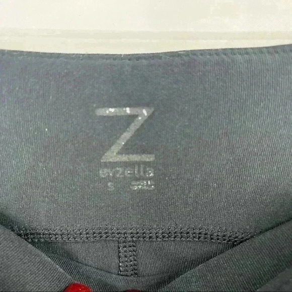 Zella Black Crop Legging W/Leg Mesh Design Size Small - Picture 9 of 9